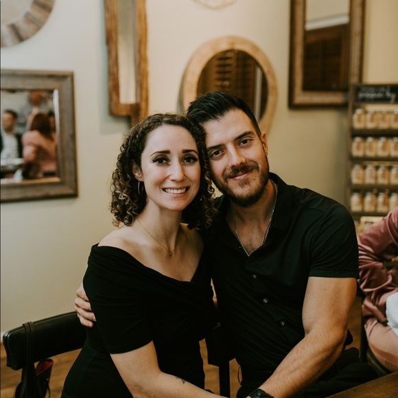 Meet your Posher, Lauren - Picture 1 of 1